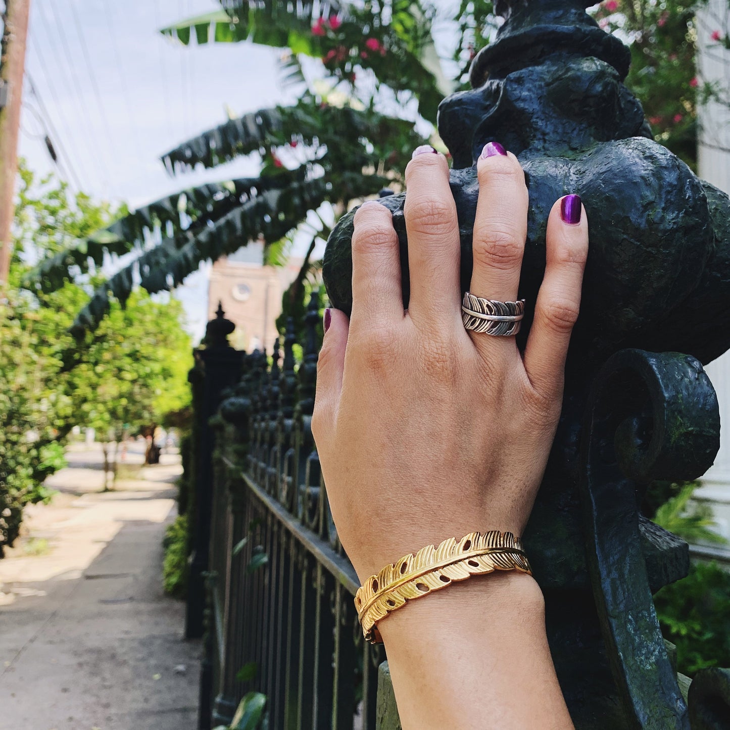 Banana Leaf Cuff Bracelet - Gold