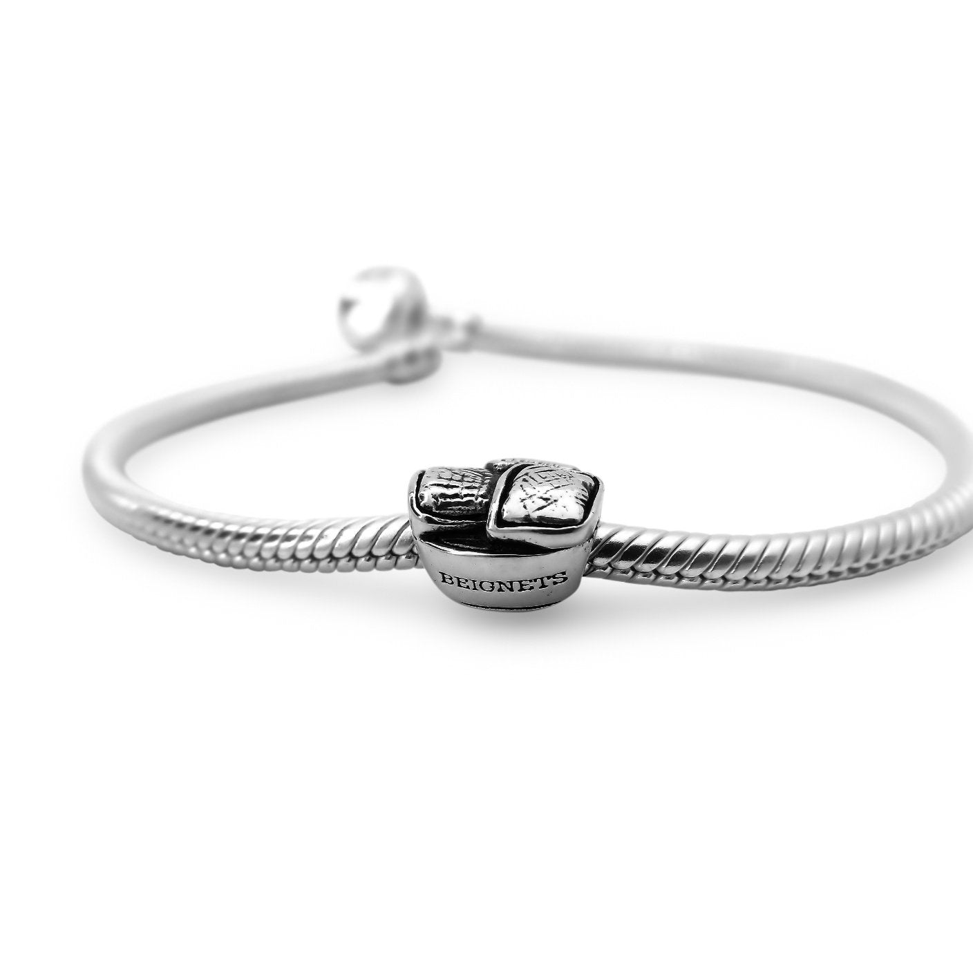 Beignets Couture Charm