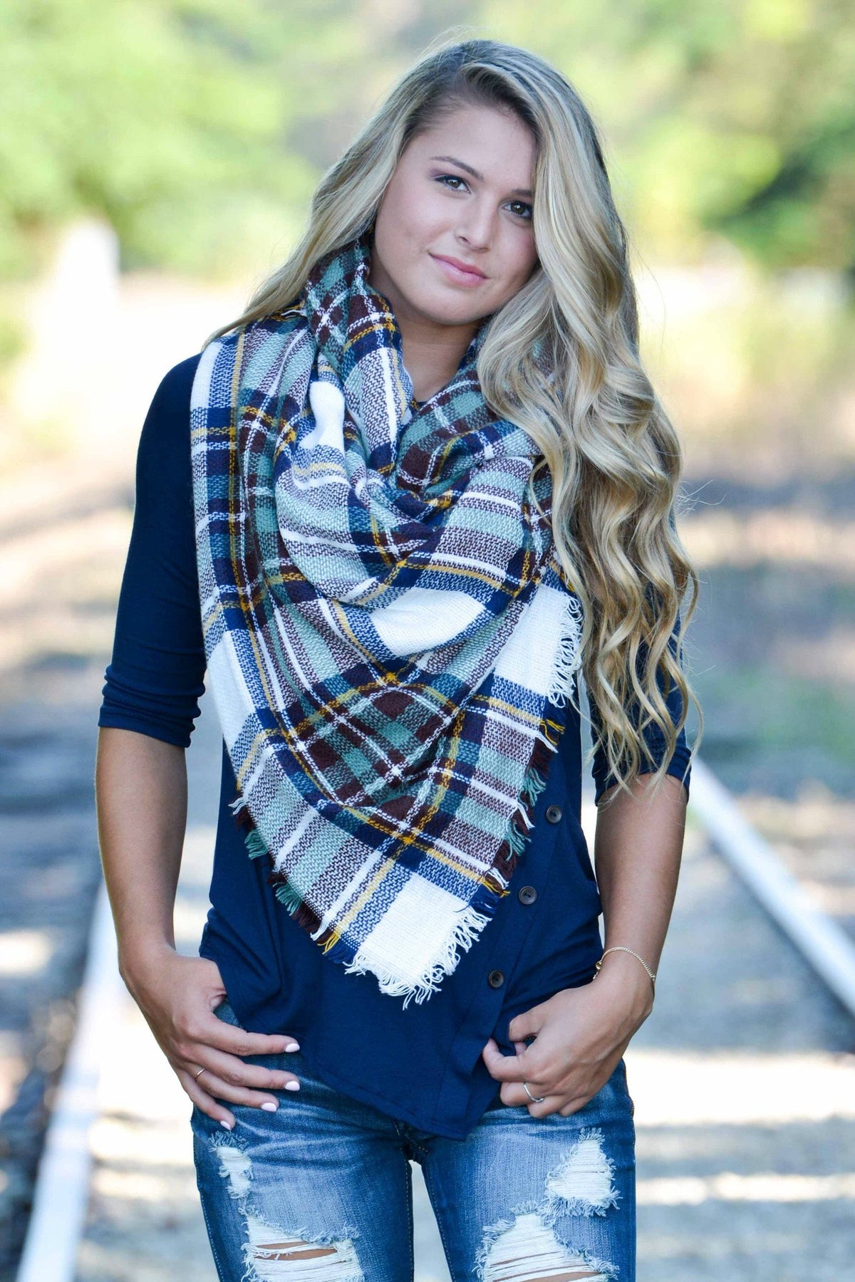 Oversized Blanket Scarf White Shop Simply Me Boutique Shop SMB