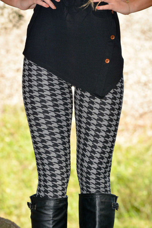 Black and Gray Houndstooth Leggings Shop Simply Me Boutique Shop SMB
